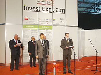 Открытие форума Invest Expo 2011 и China Business Days 2011, министр экономики Латвии А. Кампарс